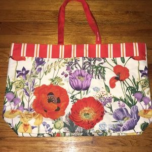 Floral Estée Lauder tote bag